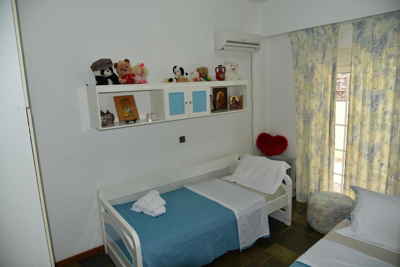 Irene'S Beach Front House Vromopousi Ngoại thất bức ảnh