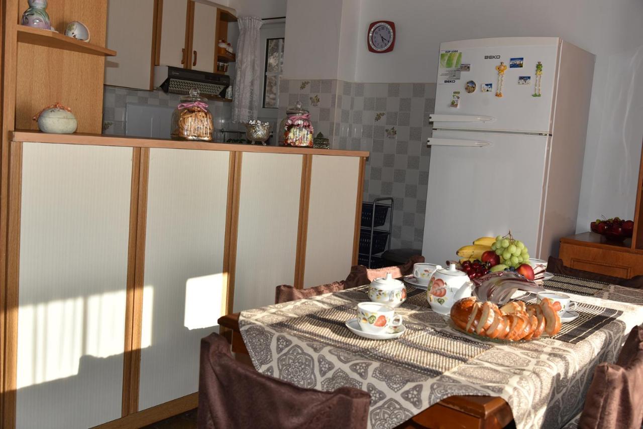 Irene'S Beach Front House Vromopousi Ngoại thất bức ảnh